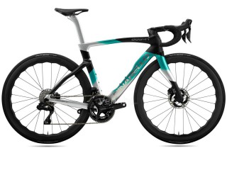 2024 Pinarello Dura Ace Di2 - Nebula Green Silver Road Bike (WAREHOUSEBIKE)