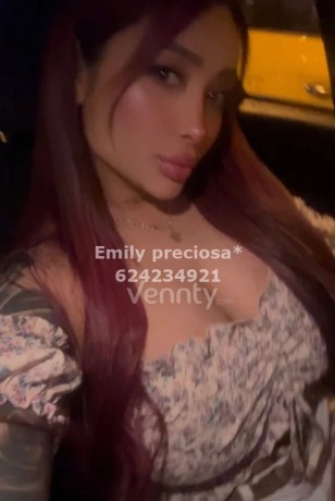 emily-jovencita-colombiana-big-3