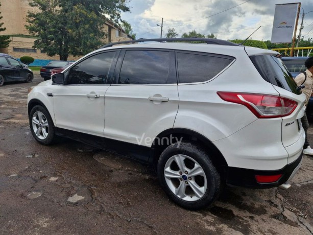 2013-ford-escape-se-ganga-big-1