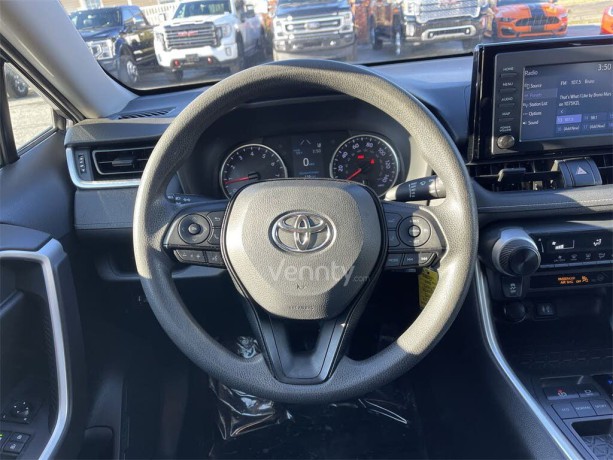 toyota-rav4-le-fwd-2019-big-2